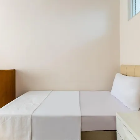 Spacious Flat 10 Min To Dolmabahce Palace * Istanbul